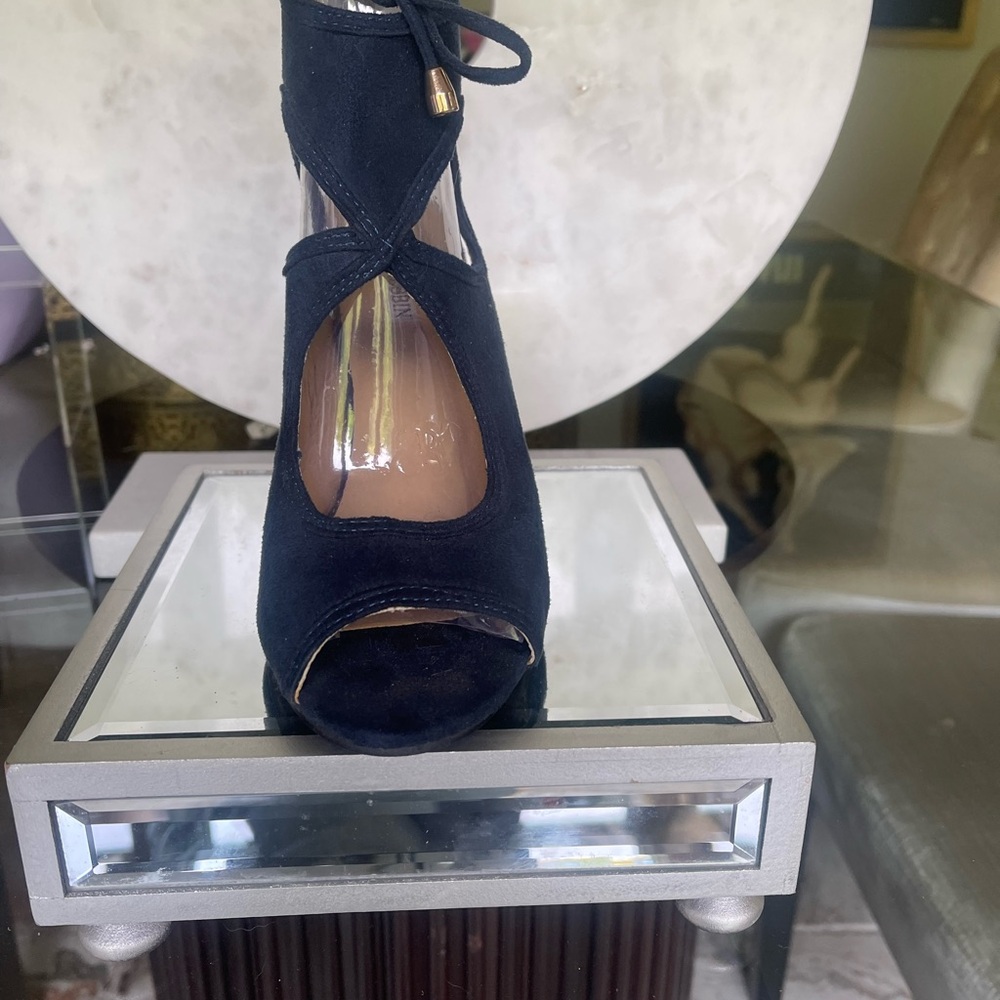 Size 8 Cape Robbin women’s shoes ..